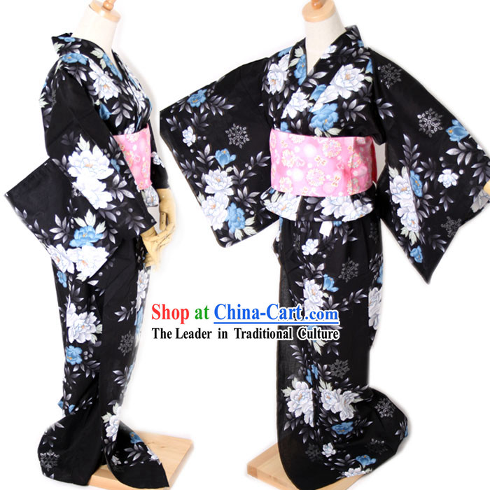 Traditional Japanese Black Kimono and Belt Full Set