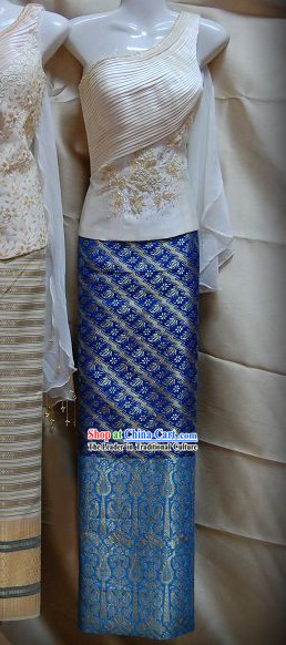 Thai Classic National Costume Complete Set