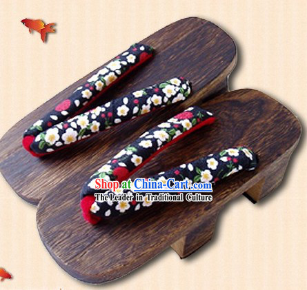 Traditional Japanese Sandals Set