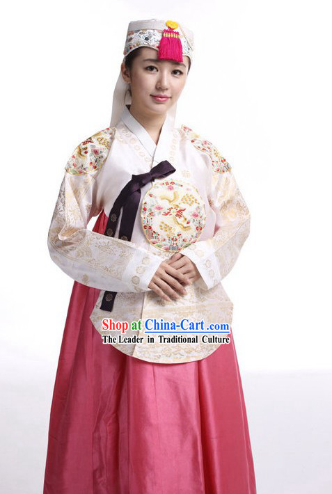 Traditional Korean Hanbok Clothing and Hat Set