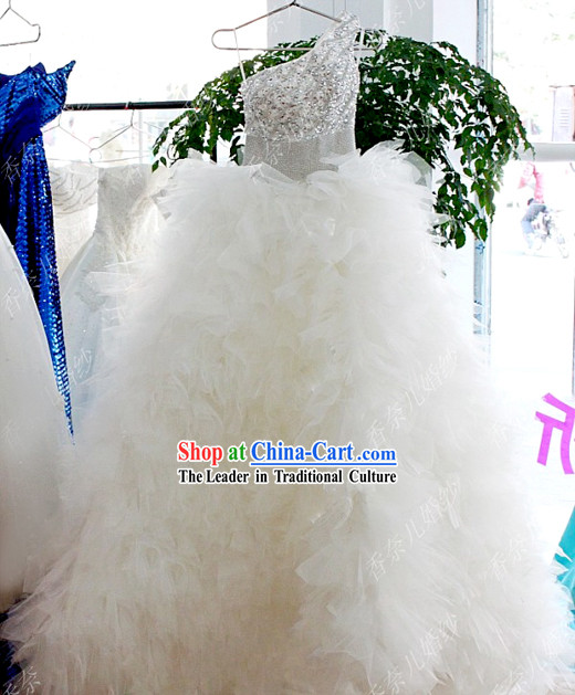 Stunning White Wedding Dress Bride Veil Complete Set for Brides