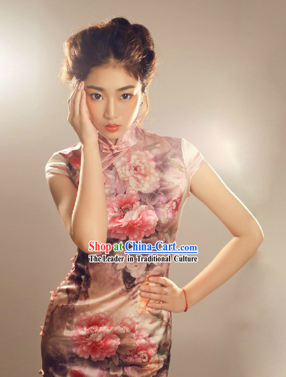 Traditional Chinese Silk Peony Cheongsam