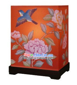 Traditional Chinese Hand Painted Silk Desk Palace Lantern