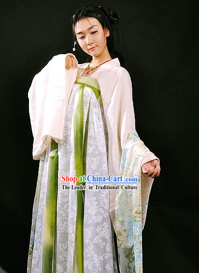 Ancient Chinese Tang Dynasty Ruqun Clothing for Women