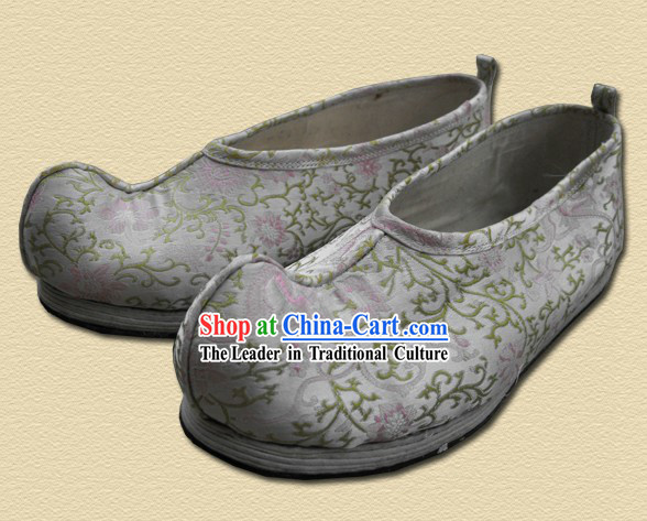 Ancient Chinese Handmade Bow Shoes for Men