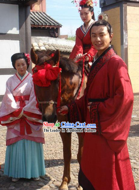 Ancient Chinese Red Wedding Dresses for Men and Women