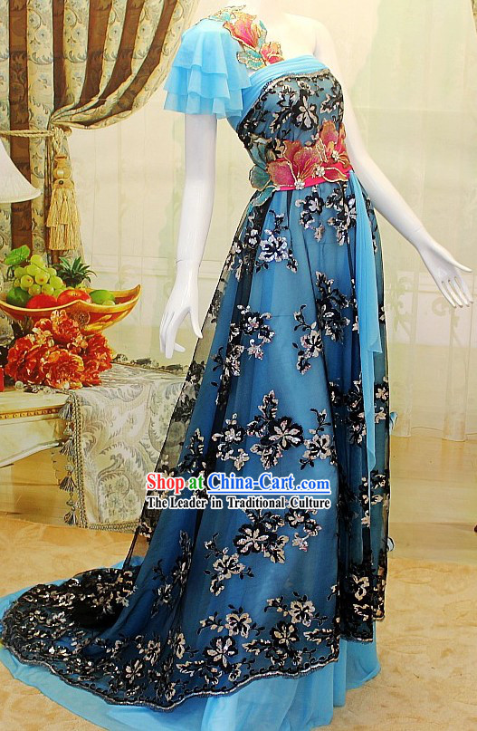 Stunning Romantic Wedding Evening Dress