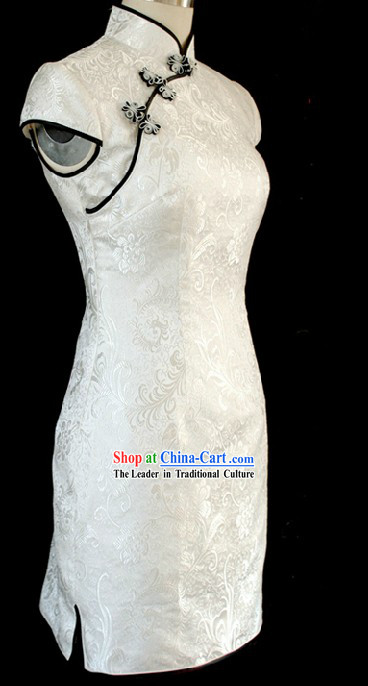 Supreme White Phoenix Pattern Short White Cheongsam for Women