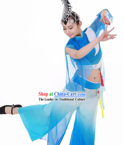 Traditional Chinese Folk Dance Costumes and Headpieces for Women