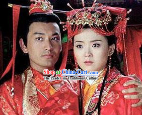 Ancient Chinese Wedding Headpieces for Brides and Bridegrooms