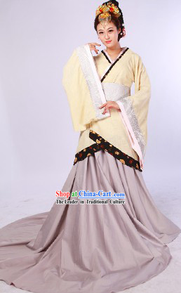 China Han Dynasty Hanfu Clothes and Headdress Complete Set for Women