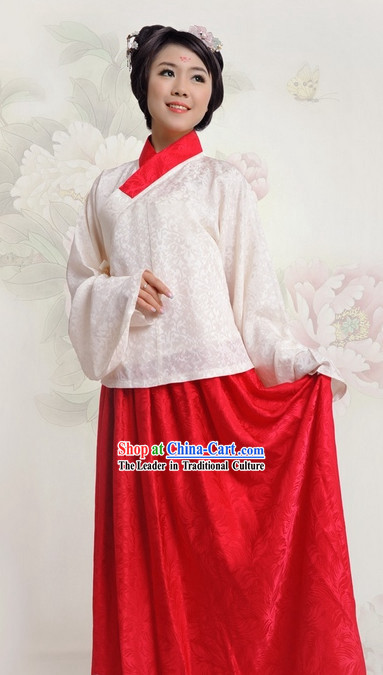 Ancient Chinese Ming Dynasty Clothing for Women