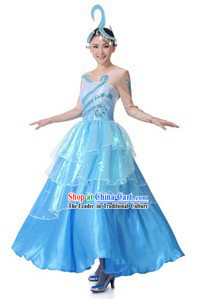 Traditional Chinese Sea Color Dance Costumes and Hat for Women