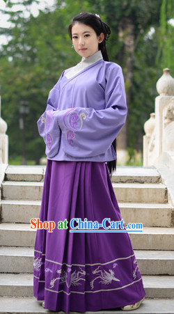 Ancient Chinese Ming Dynasty Clothes Complete Set