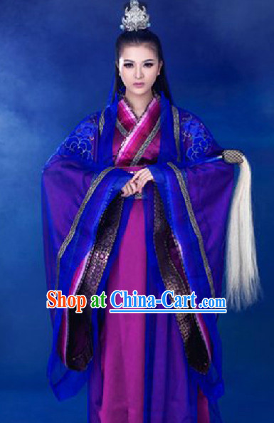 Ancient Chinese Swordswoman Costumes and Headwear Complete Set