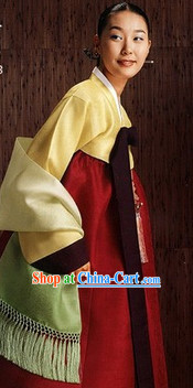 Traditional Hanbok Dresses for Women