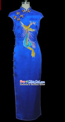 Chinese Classical Silk Blue Embroidered Phoenix Cheongsam