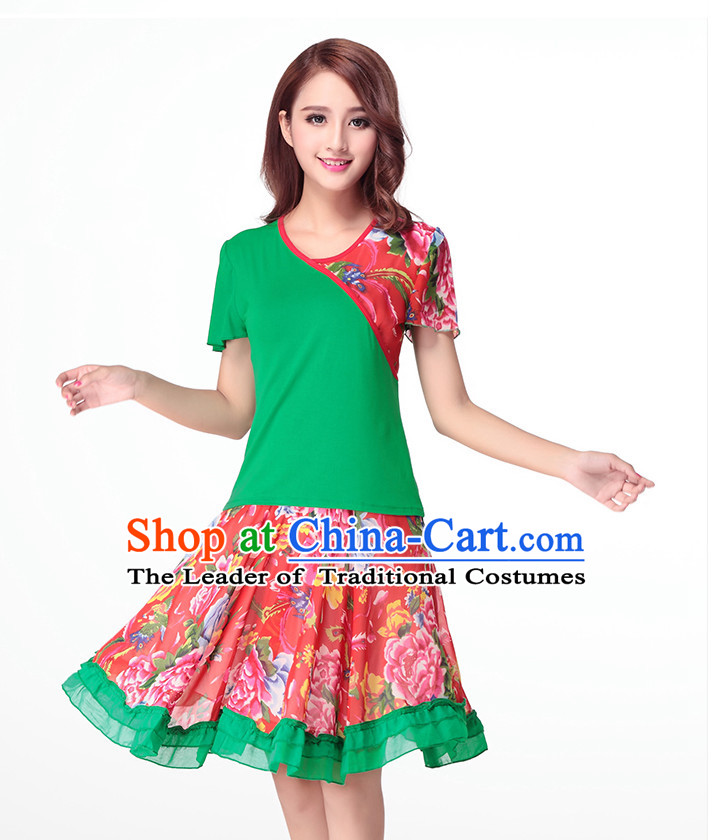 Asia Chinese Festival Parade Folk Dance Costume Wholesale Clothing Group Dance Costumes Dancewear Supply for Women