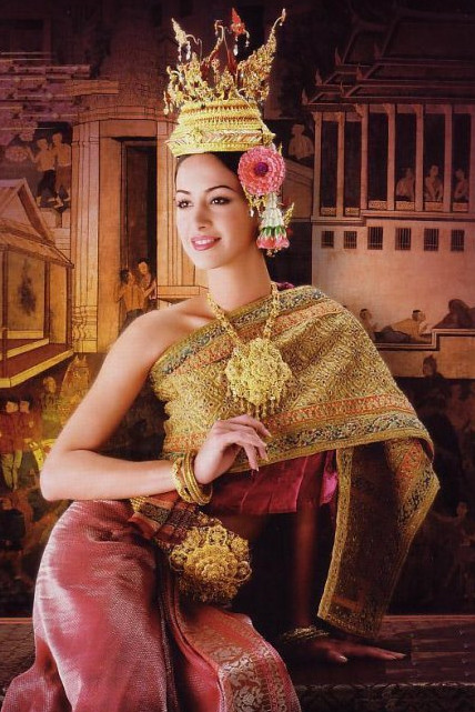 Traditional Thai Clothing for Women