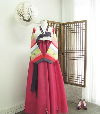 Asian Fashion Korean National Costume for Women