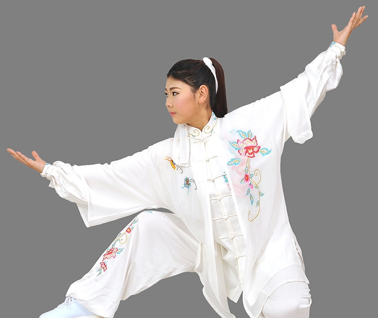 Tradtiional White Tai Chi Chuan Competition Suit