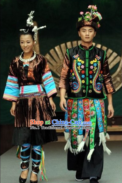 Oriental Clothing Chinese Traditional Husband and Wife Ethnic Clothes in China