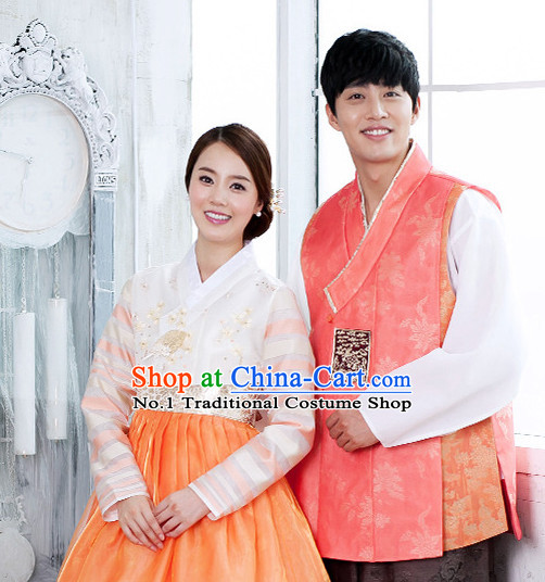 Korean Couple National Costumes Traditional Costumes Hanbok Korea