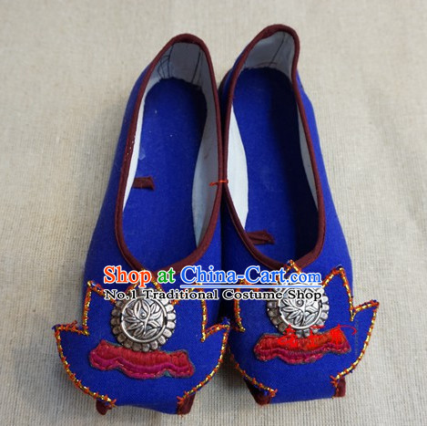 Chinese Tradiitonal Handmade Fabric Shoes