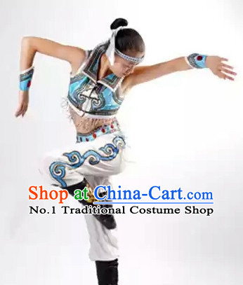 China Traditional Mongolian Dancewear and Headwear for Women