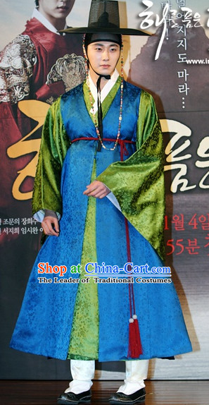 Ancient Korean Gentleman Costume and Hat Complete Set