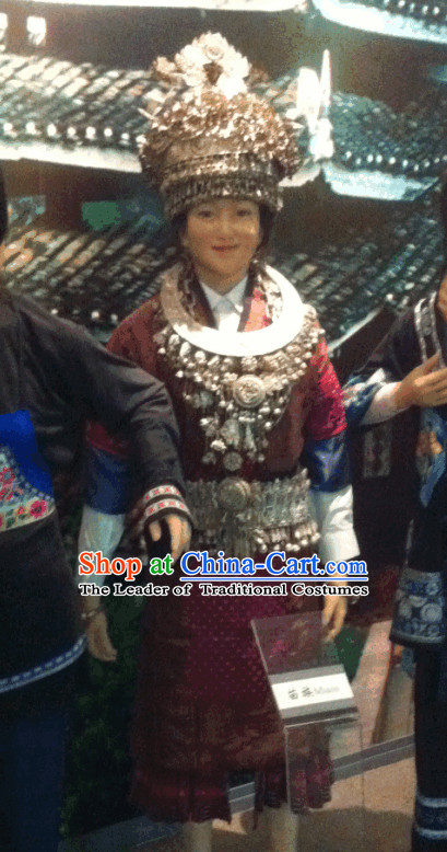 Miao People Daily Wear and Accessories Complete Set