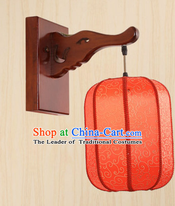 Chinese Classical Handmade and Carved Natural Wood Wall Palace Lantern