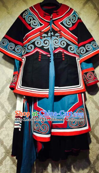 Chinese Folk Ethnic Traditional Dresses Garment and Hat Complete Set for Women