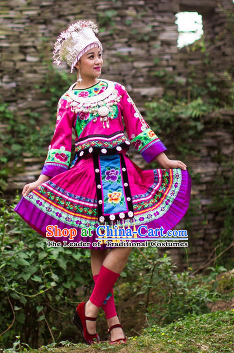 Traditional Chinese Miao Nationality Dancing Costume Accessories Necklace, Hmong Female Folk Dance Ethnic Pleated Skirt and Headwear, Chinese Minority Tujia Nationality Embroidery Costume and Hat for Women