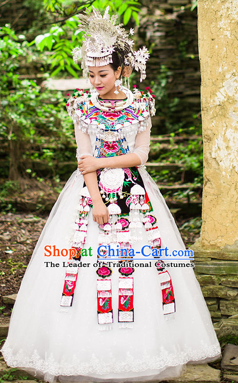 Chinese Hmong Girls Miao Nationality Ethnic Groups Wear Dresses Traditional Clothing for Women