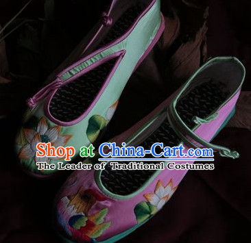 Chinese Handmade Embroidered Shoes Wedding Shoes Kung Fu Wushu Shoes Womens Shoes Opera Shoes Hanfu Shoes Dance Shoes