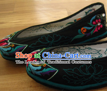 Chinese Handmade Embroidered Shoes Wedding Shoes Kung Fu Wushu Shoes Womens Shoes Opera Shoes Hanfu Shoes Dance Shoes