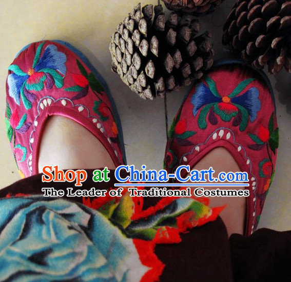 Chinese Handmade Embroidered Shoes Wedding Shoes Kung Fu Wushu Shoes Womens Shoes Opera Shoes Hanfu Shoes Dance Shoes