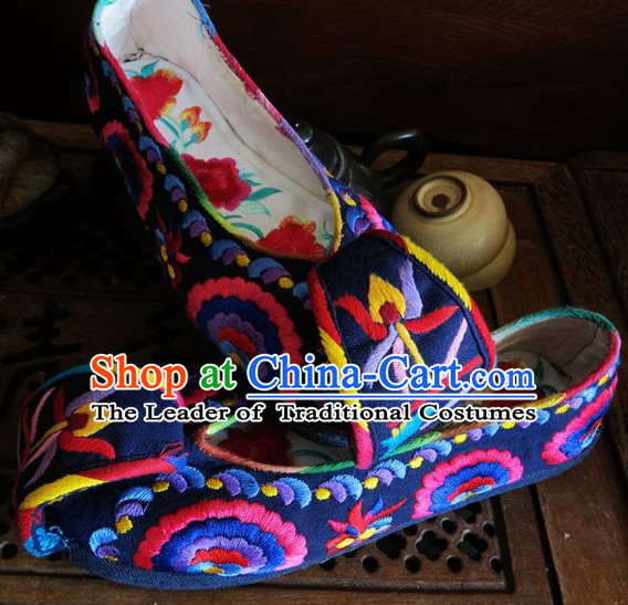 Chinese Handmade Embroidered Shoes Wedding Shoes Kung Fu Wushu Shoes Womens Shoes Opera Shoes Hanfu Shoes Dance Shoes