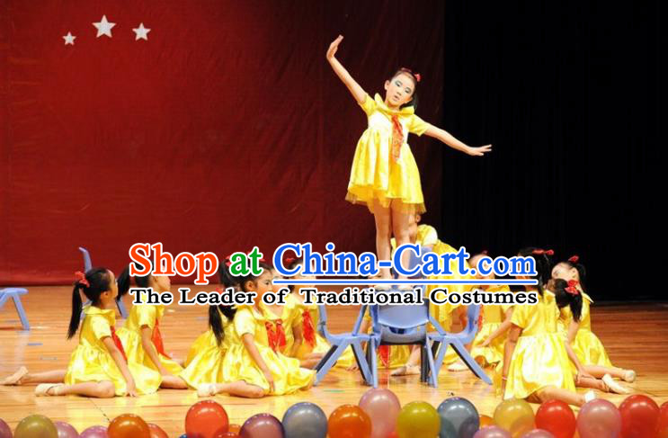 Traditional Chinese Yangge, Children Kindergarten Fan Dancing Wholesale Costume, Folk Dance Yangko Costume Dancewear for Kids