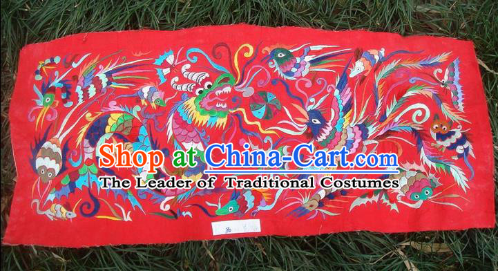 Traditional Chinese Miao Nationality Classic Hand Made Embroidery Flake-Dragon and Phoenix