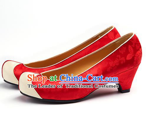 Traditional Korean National Wedding Embroidered Red Shoes, Asian Korean Hanbok Bride Embroidery Satin Shoes for Women