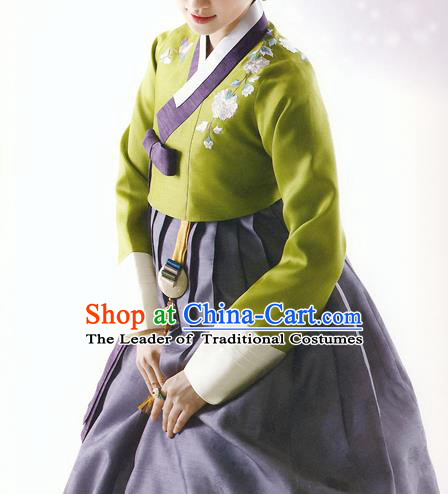 Asian Korean National Handmade Formal Occasions Wedding Bride Clothing Green Embroidered Blouse and Grey Dress Palace Hanbok Costume for Women