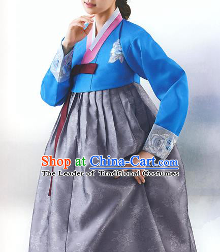 Top Grade Korean National Handmade Wedding Palace Bride Hanbok Costume Embroidered Blue Blouse and Grey Dress for Women