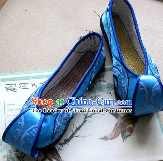 Asian Chinese Traditional Shoes Wedding Bride Blue Embroidered Shoes, China Peking Opera Handmade Embroidery Hanfu Shoes for Women