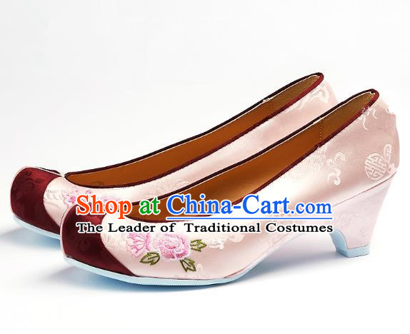 Traditional Korean National Embroidered Shoes, Asian Korean Hanbok Light Pink Wedding Shoes for Women