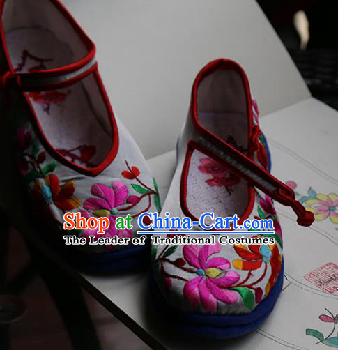 Traditional Chinese Ancient Princess Cloth Shoes Embroidered Shoes, China Handmade Embroidery Lotus Hanfu Shoes for Women