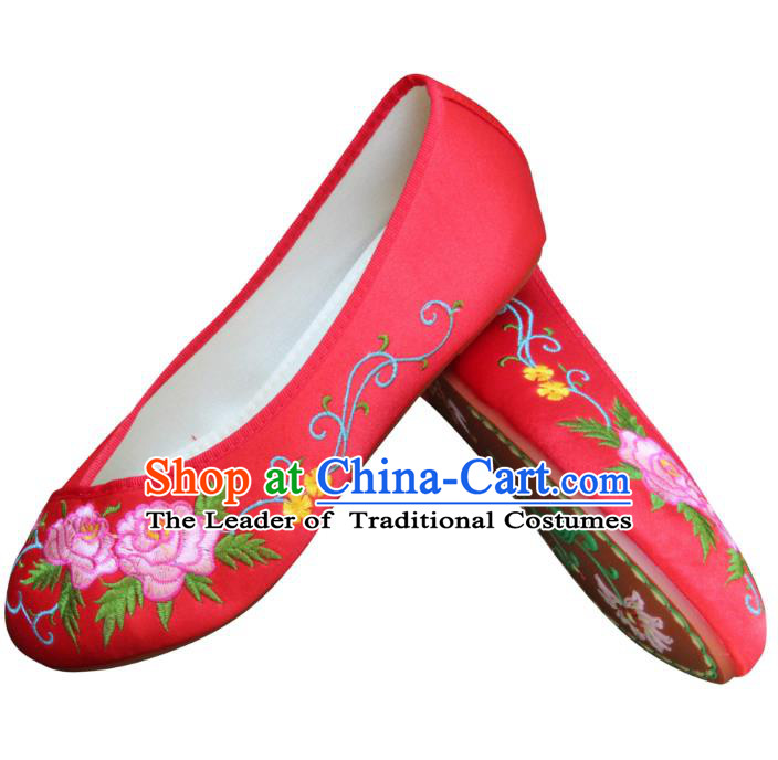 Traditional Chinese National Bride Red Embroidered Shoes, China Handmade Embroidery Peony Hanfu Cloth Shoes for Women