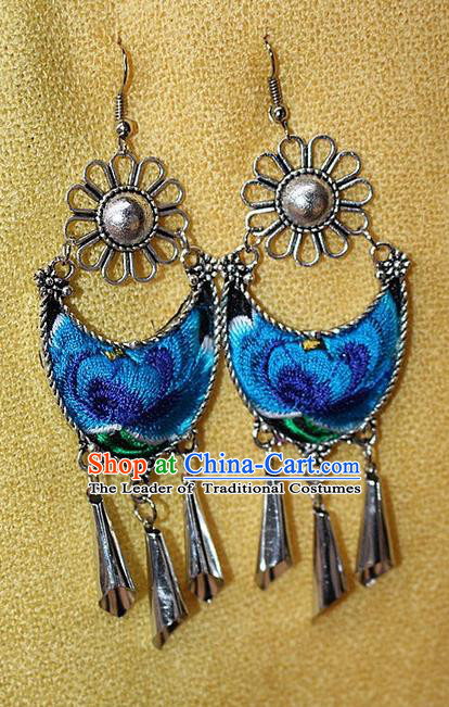 Traditional Chinese Miao Nationality Crafts Jewelry Accessory Classical Earbob Accessories, Hmong Handmade Miao Silver Palace Lady Tassel Embroidery Earrings, Miao Ethnic Minority Eardrop for Women