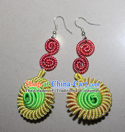 Traditional Chinese Miao Nationality Crafts Jewelry Accessory Classical Earbob Accessories, Hmong Handmade Kinking Palace Lady Earrings, Miao Ethnic Minority Weave Eardrop for Women